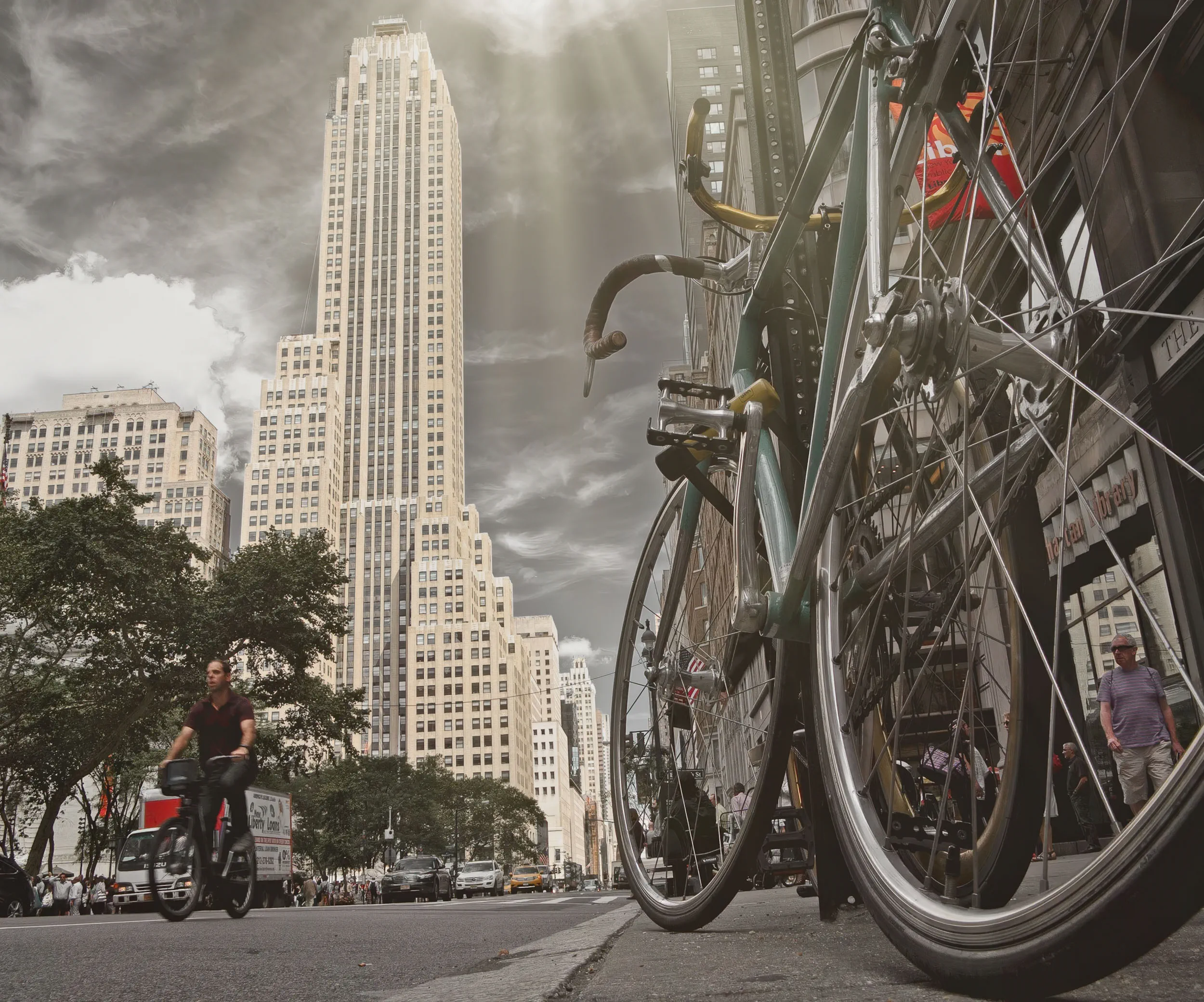 Spokes and Skyline